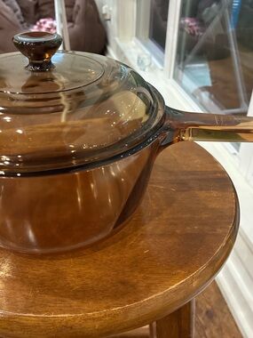 Amber Glass Saucepan with Lid - Amber
